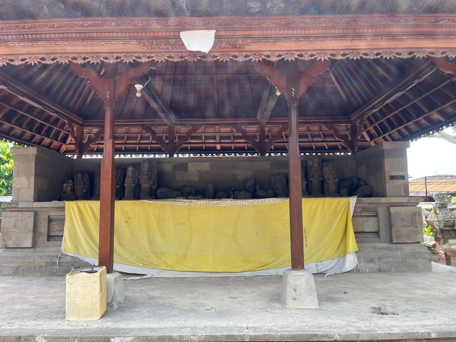 Pura Lumbung